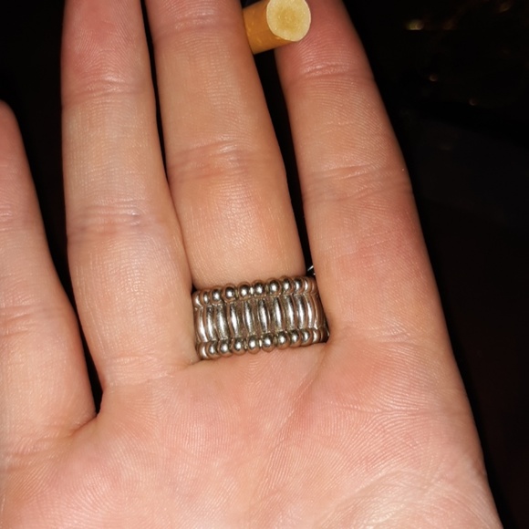 Ring - Picture 2 of 2